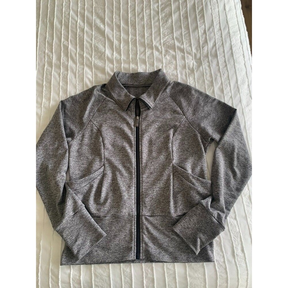 Lucy Size Medium Gray Athletic Jacket Stretch Performance collared pockets